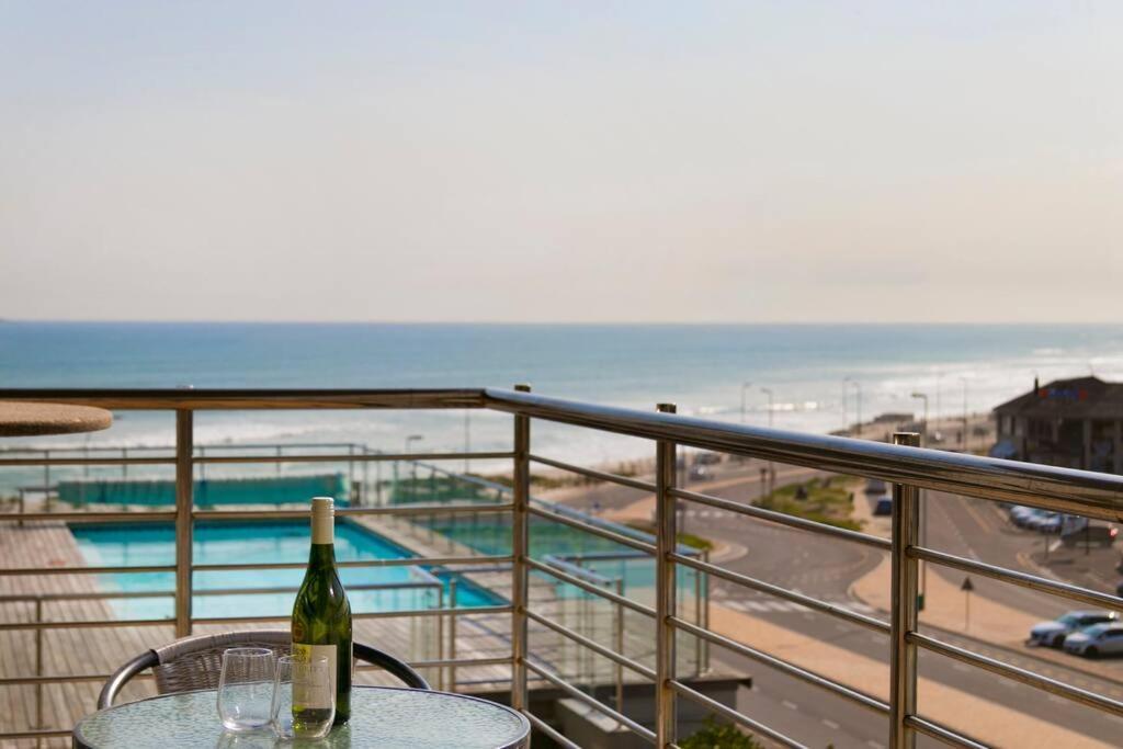 Appartement Horizon Bay 205 Self-catering Beachfront By Hmh Kaapstad